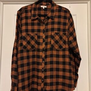 Maurices Women’s Black and Ginger Plaid Shirt